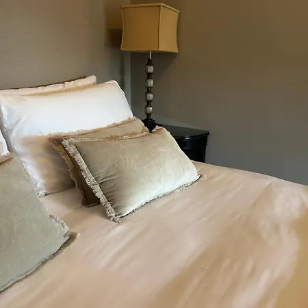 Luxury Escape At The Almanage *